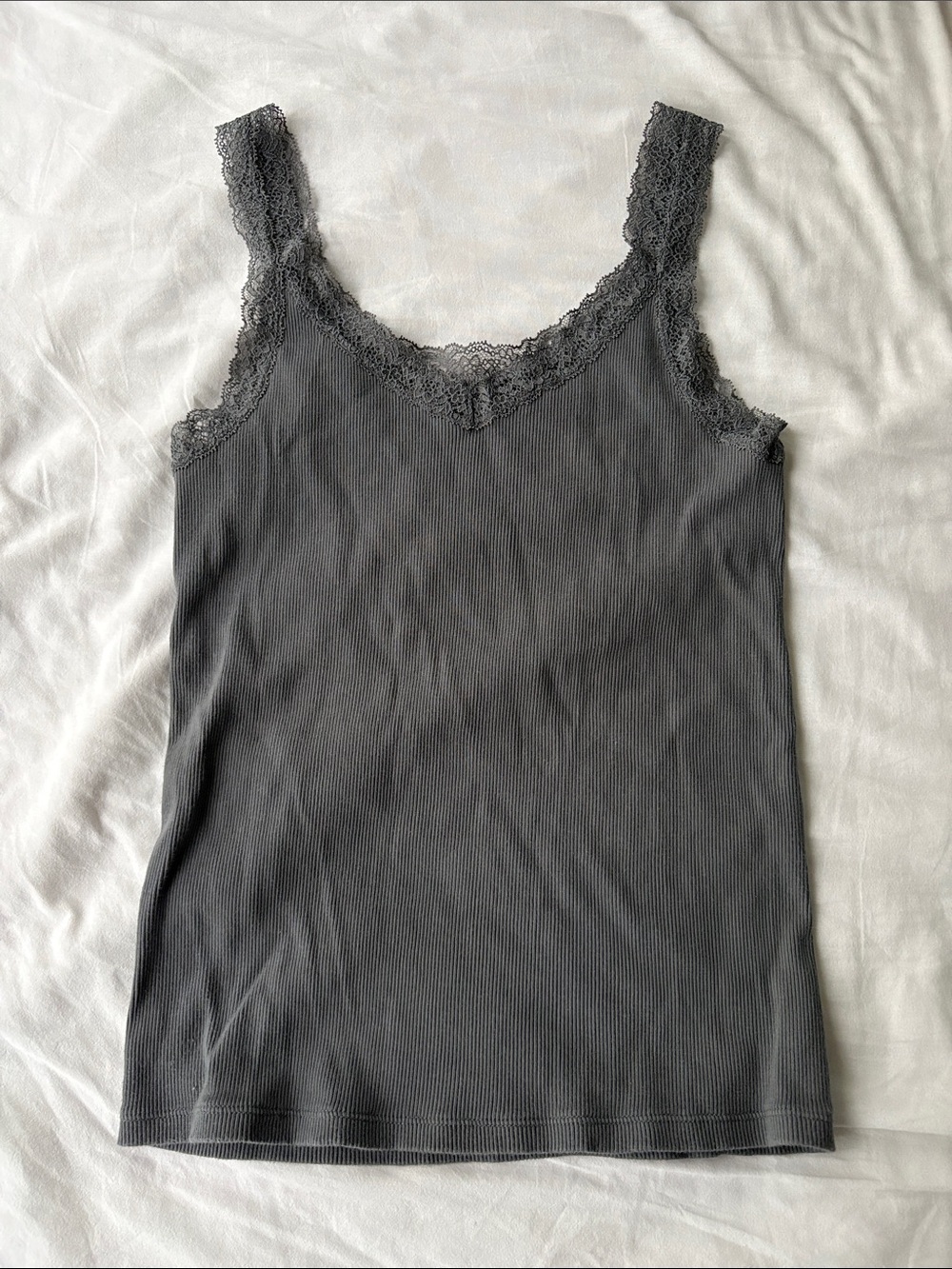 Uniqlo Lace-Trim Ribbed Tank Top - Charcoal Gray